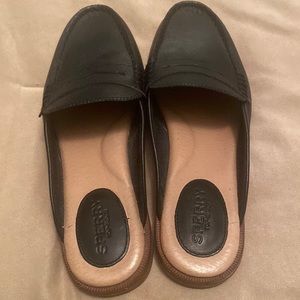NWOT Leather Sperry Mules